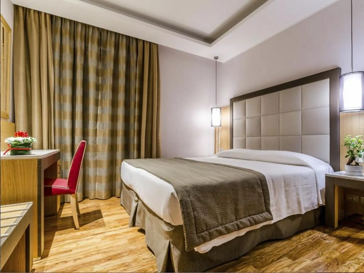 Hotel Vibe Nazionale Roma