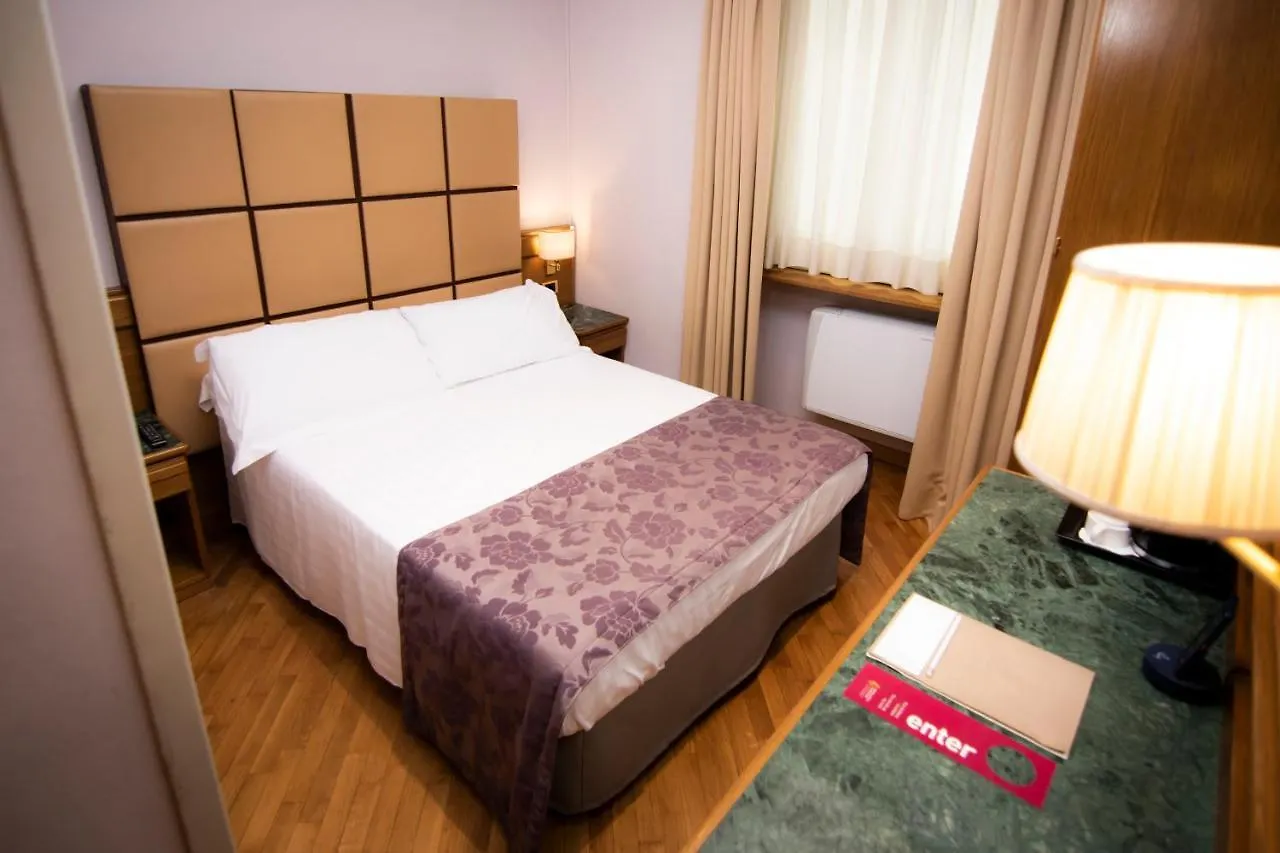 Vibe Nazionale Hotell Rom