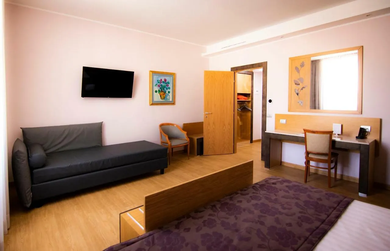 Hotel Vibe Nazionale Řím