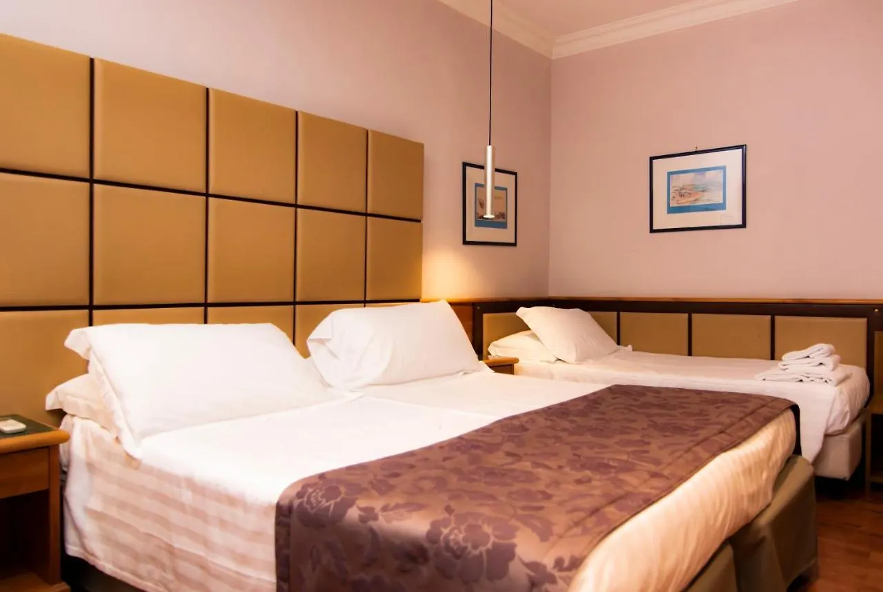 Vibe Nazionale Hotel Rome